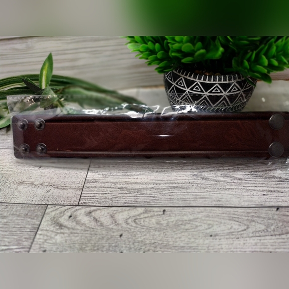 Men's Wide Brown Leather Wristband Cuff Bracelet - Picture 7 of 7